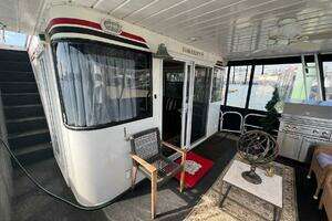 Alinea 2002 Sumerset 75 Luxury Houseboat Yacht For Sale in Boston MA