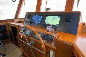 2001 Ocean Alexander 602 MKI thumbnail 24