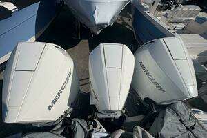  2022 Monterey 355 Super Sport Yacht For Sale in Pompano Beach FL
