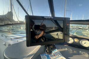 Apres Ski 26ft Four Winns Yacht For Sale