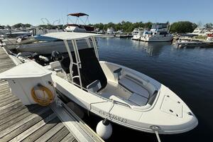 20ft Robalo Yacht For Sale