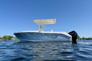 20ft Robalo Yacht For Sale