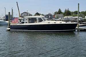 EAGLE WING 44ft MJM Yacht For Sale