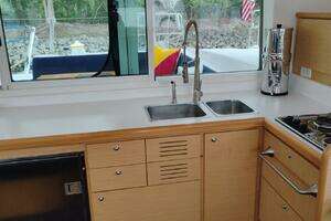 2008 Lagoon 420 Owner's Version thumbnail 22
