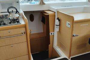2008 Lagoon 420 Owner's Version thumbnail 28