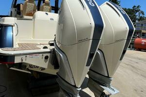 Chris Craft 30 Catalina- Engines