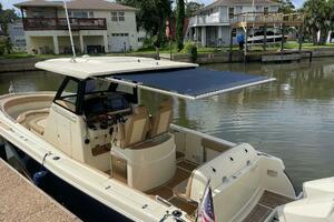 Chris Craft 30 Catalina- Center Console