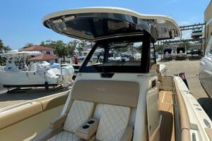 Chris Craft 30 Catalina- Center Console