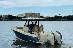  2019 Chris-Craft Catalina Yacht For Sale in Daytona FL