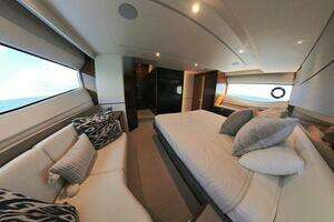 2021 Princess S62 thumbnail 58
