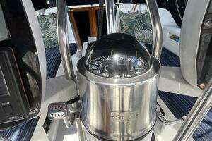 1999 Catalina 42 MK II thumbnail 19