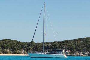 1999 Catalina 42 MK II thumbnail 1