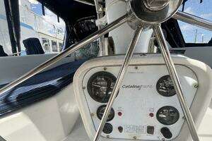 1999 Catalina 42 MK II thumbnail 15