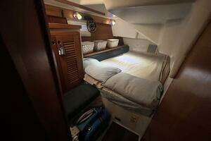 1999 Catalina 42 MK II thumbnail 68
