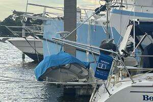1999 Catalina 42 MK II thumbnail 44