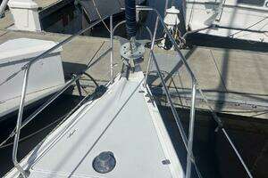 1999 Catalina 42 MK II thumbnail 33