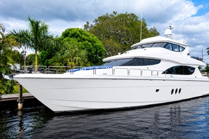 TOP SHELF 80ft Hatteras Yacht For Sale