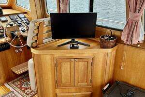 2002 Sabreline 36 Flybridge thumbnail 10