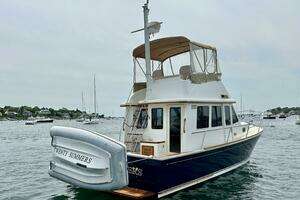 2002 Sabreline 36 Flybridge thumbnail 4