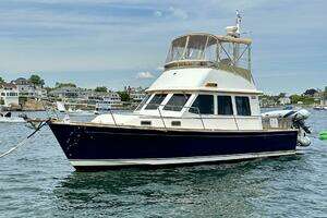 2002 Sabreline 36 Flybridge thumbnail 2