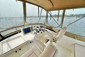 2002 Sabreline 36 Flybridge thumbnail 30
