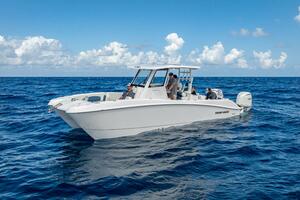 26ft Twin Vee Yacht For Sale
