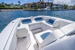 26ft Twin Vee Yacht For Sale