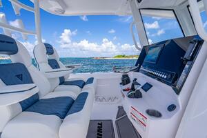 26ft Twin Vee Yacht For Sale