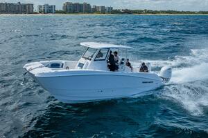 26ft Twin Vee Yacht For Sale