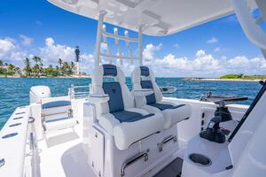 26ft Twin Vee Yacht For Sale