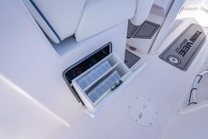 26ft Twin Vee Yacht For Sale