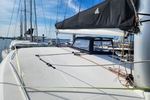 39ft Lagoon Yacht For Sale