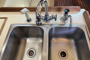 El Bo Room 31ft Island Packet Yacht For Sale
