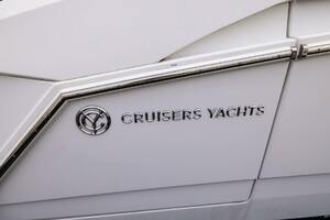 TRUE 38ft Cruisers Yacht For Sale