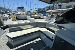 TRUE 38ft Cruisers Yacht For Sale