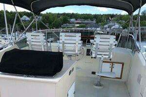 1987 Hatteras Flybridge thumbnail 28