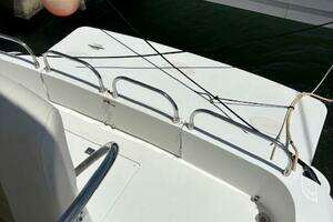 2006 Carver 43 Motor Yacht thumbnail 37