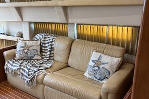 Luxurious interior of 2006 Carver 43 Motor Yacht with leathe