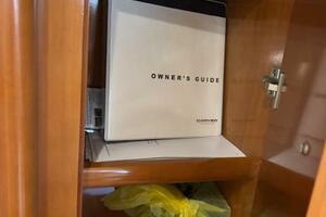 Owner's guide for 2006 Carver 43 Motor Yacht in wooden cabin