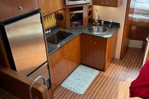 2006 Carver 43 Motor Yacht thumbnail 57