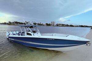 2022 Nor-Tech 390 Sport Center Console thumbnail 3