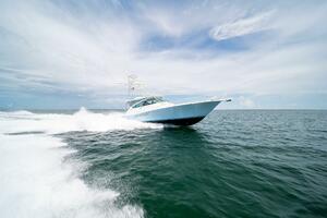 2015 Viking 52 Open 