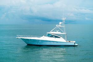 2015 Viking 52 Open 