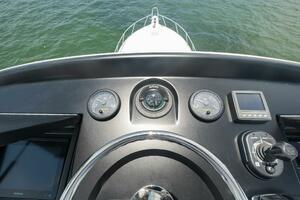 2015 Viking 52 Open 