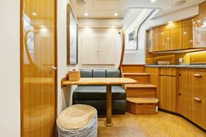 2015 Viking 52 Open 