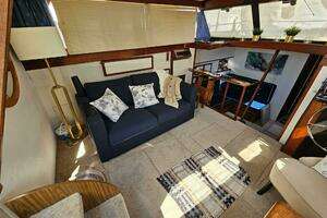 1977 Viking 43 Aft Cabin thumbnail 8