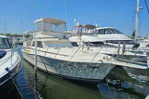 1977 Viking 43 Aft Cabin thumbnail 1