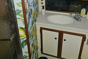 1977 Viking 43 Aft Cabin thumbnail 12
