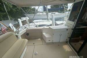 2012 Cutwater C28 thumbnail 16