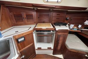 Puts N Calls 35ft Tartan Yacht For Sale